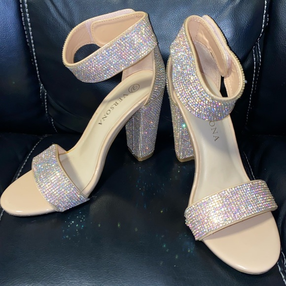 Versona‎ Bling Heels Size 5.5 - Picture 2 of 5